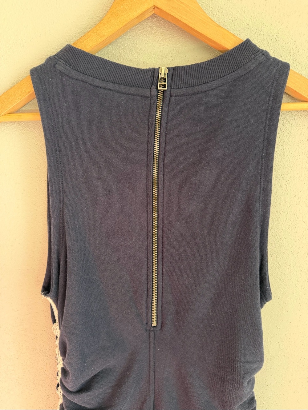 Anthropologie Like NEW Sleeveless Navy Floral Embroidered Midi Dress - Picture 6 of 13